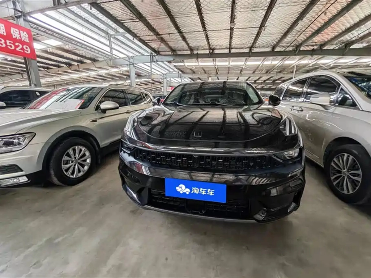 LYNK&CO 05