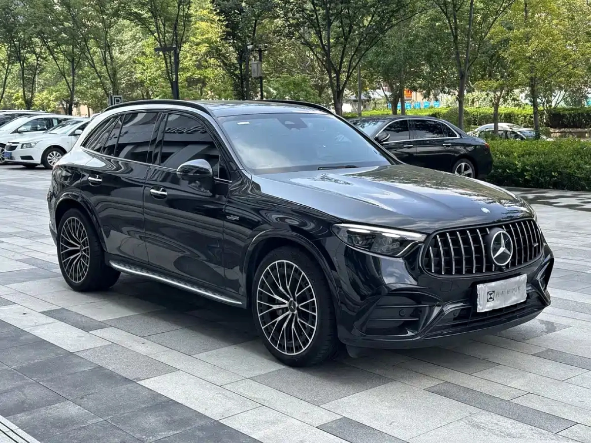 MERCEDES BENZ GLC AMG