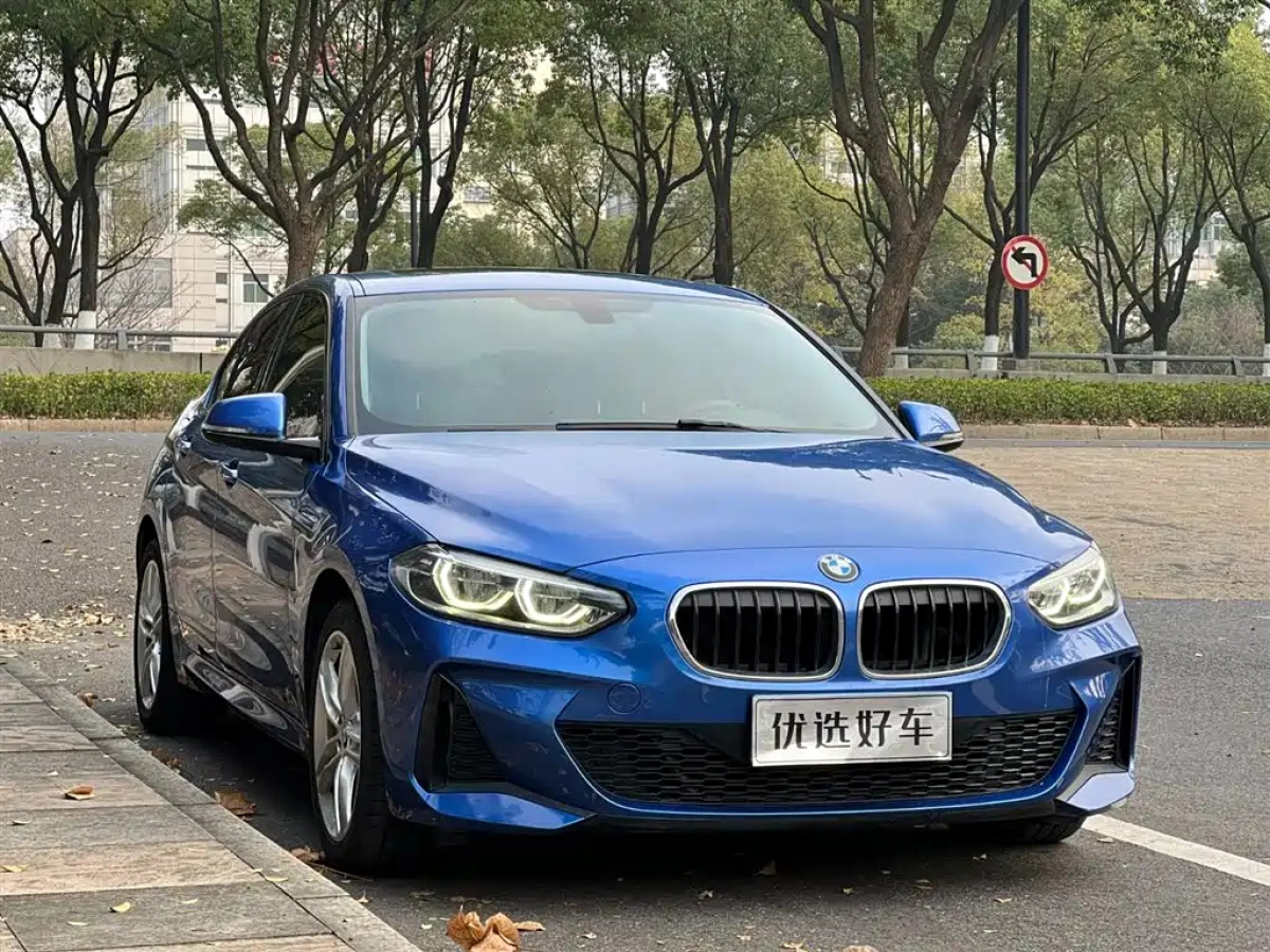 BMW 1-SERIES