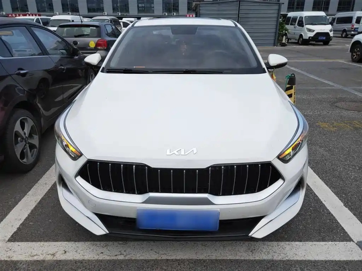 KIA K3