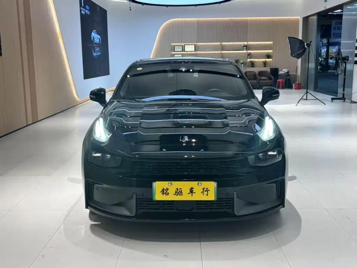 LYNK&CO 03 NEW ENERGY