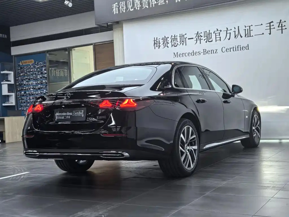 MERCEDES BENZ E-CLASS