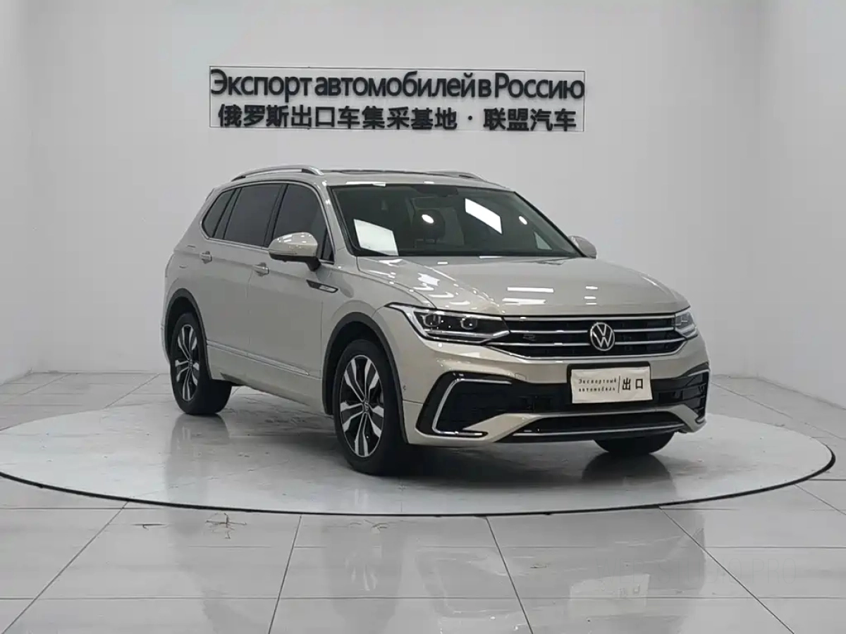 VOLKSWAGEN TIGUAN L