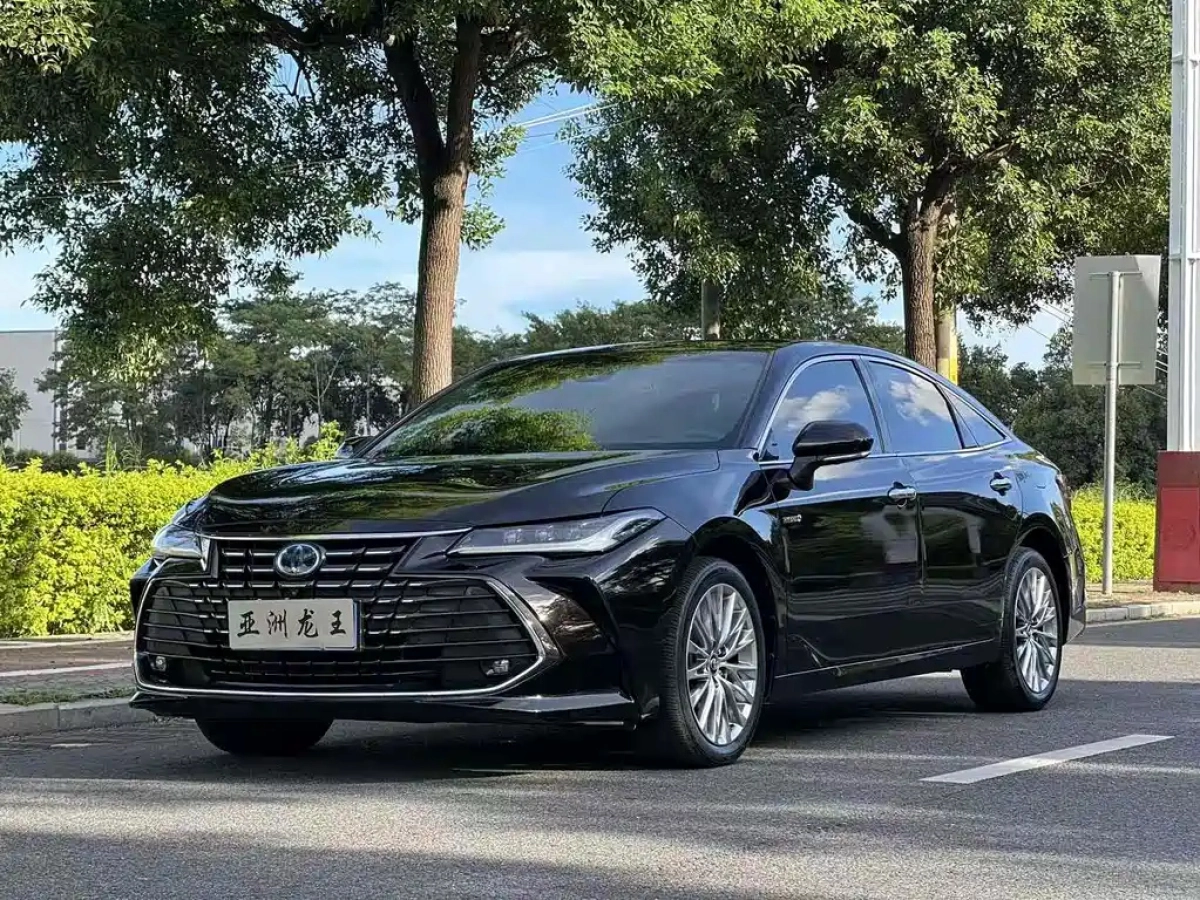 TOYOTA AVALON