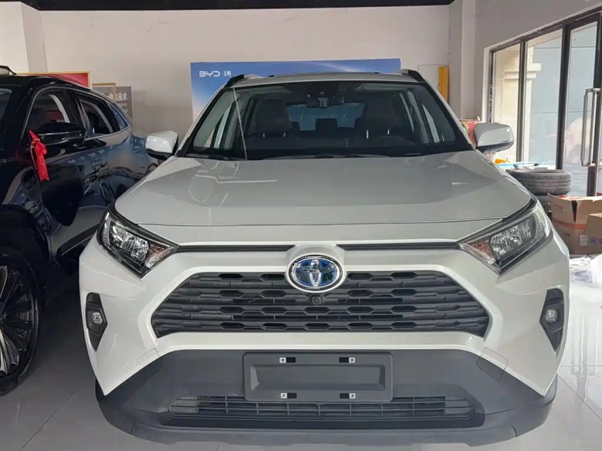 TOYOTA RAV4 RONGFANG