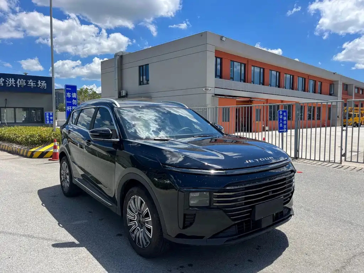 JETOUR X70 PLUS
