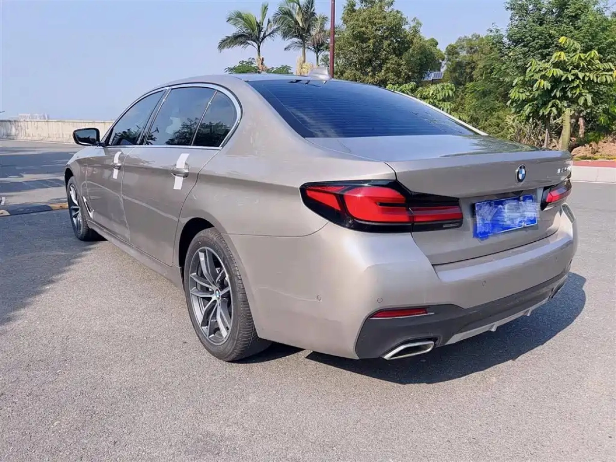 BMW 5-SERIES