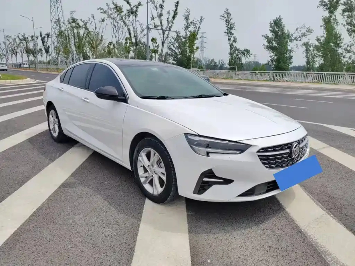 BUICK REGAL