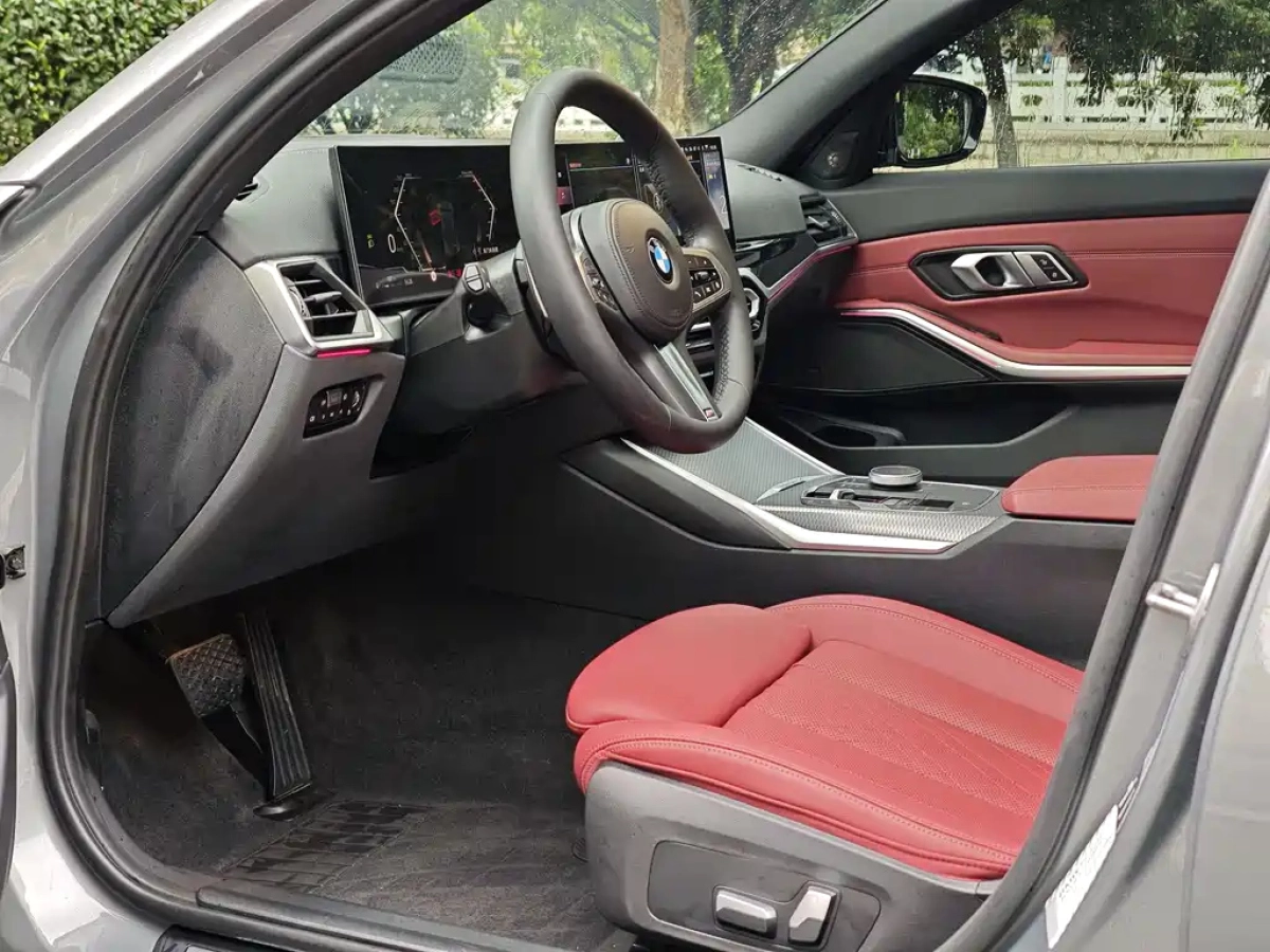 BMW 3-SERIES