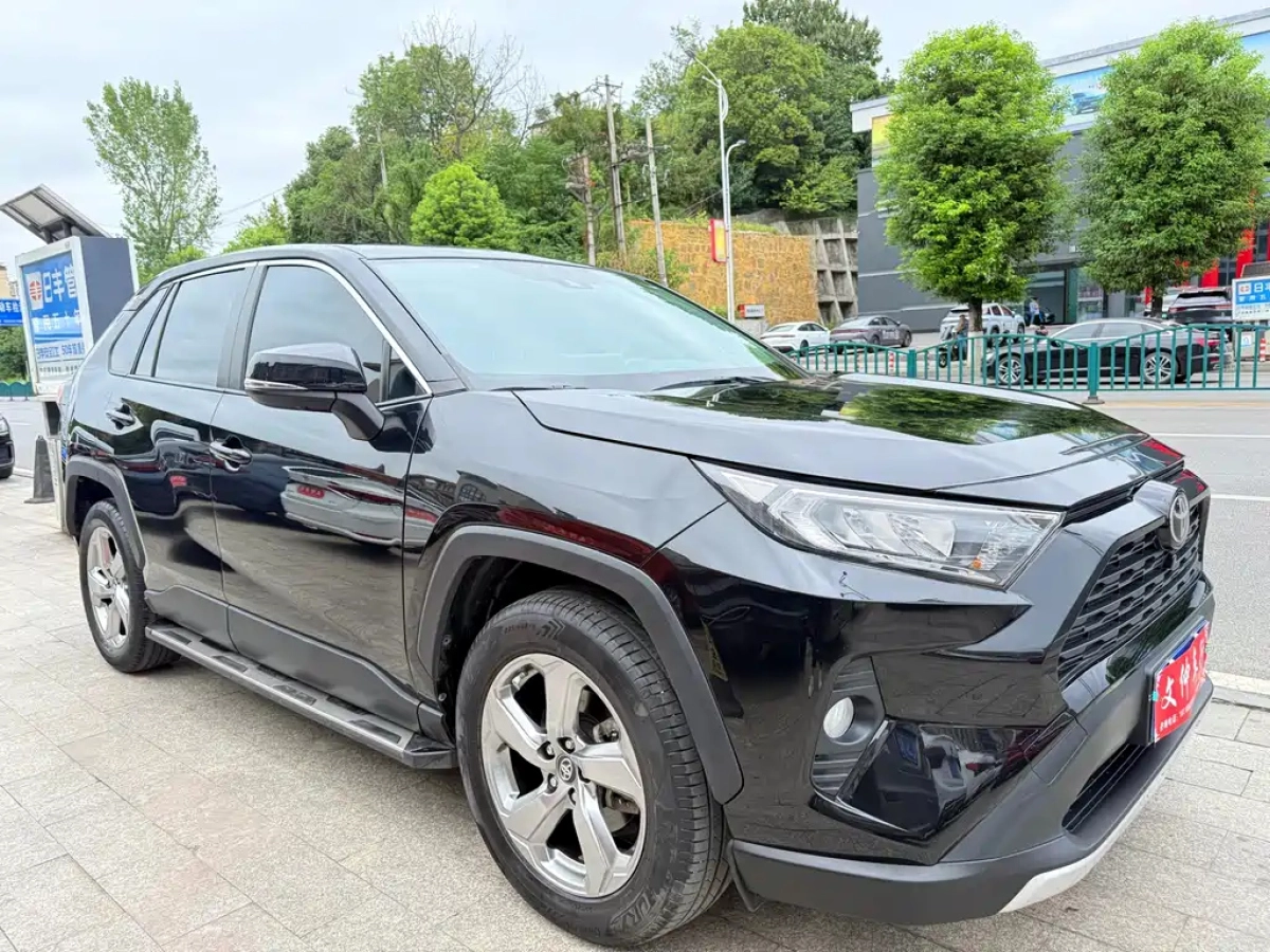 TOYOTA RAV4 RONGFANG