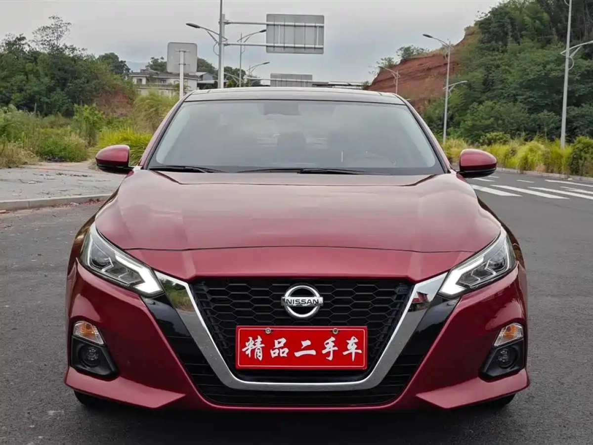 NISSAN TEANA
