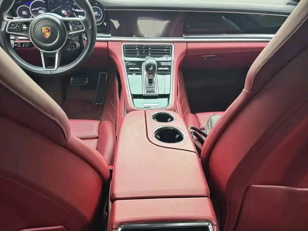 PORSCHE PANAMERA NEW ENERGY