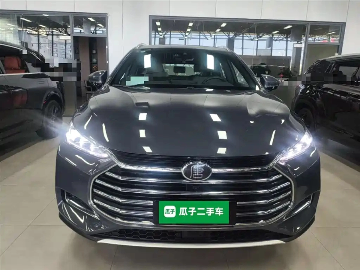 BYD TANG