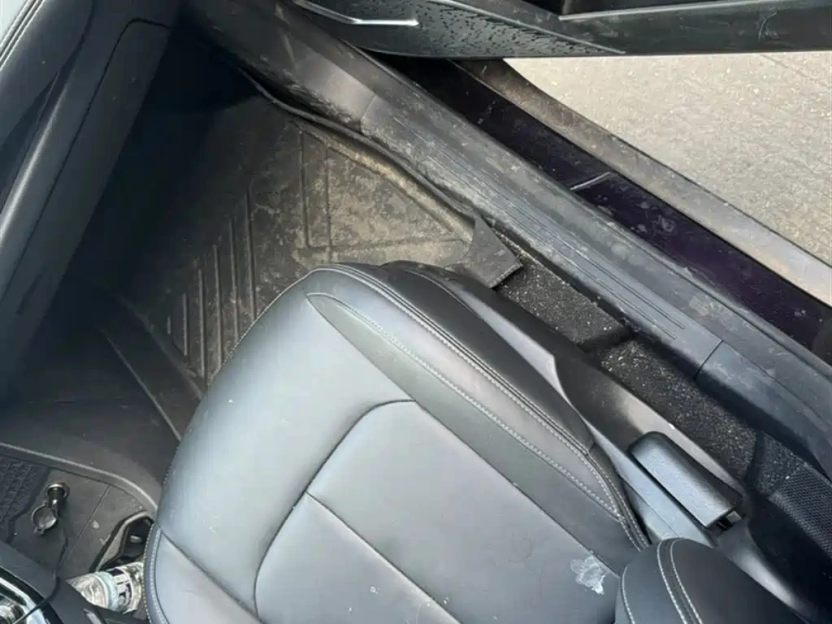 NETA AUTO U