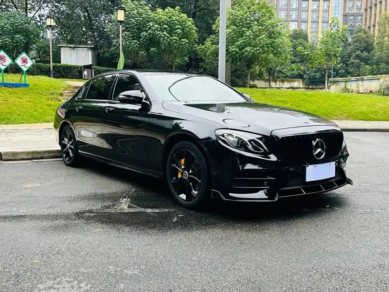 MERCEDES BENZ E-CLASS