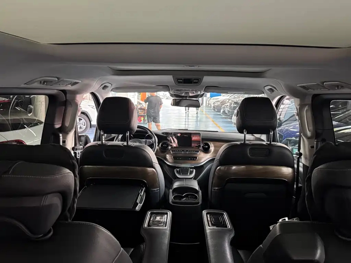 MERCEDES BENZ V-CLASS