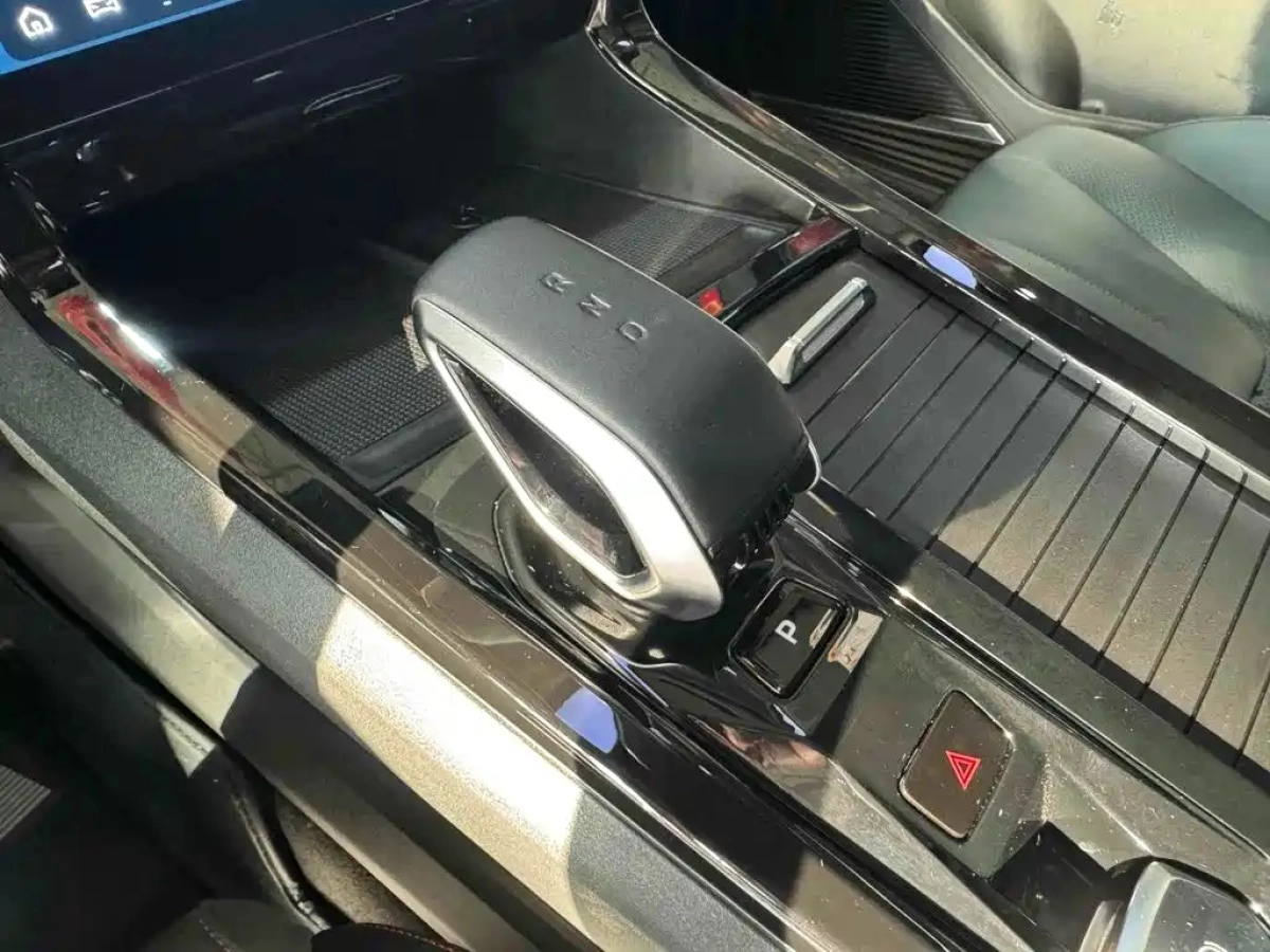 GEELY AUTO BOYUE