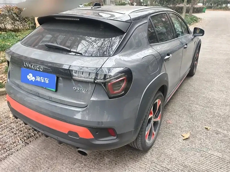 LYNK&CO 02 NEW ENERGY