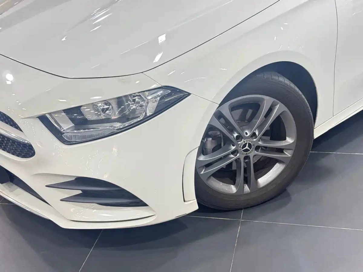 MERCEDES BENZ A-CLASS