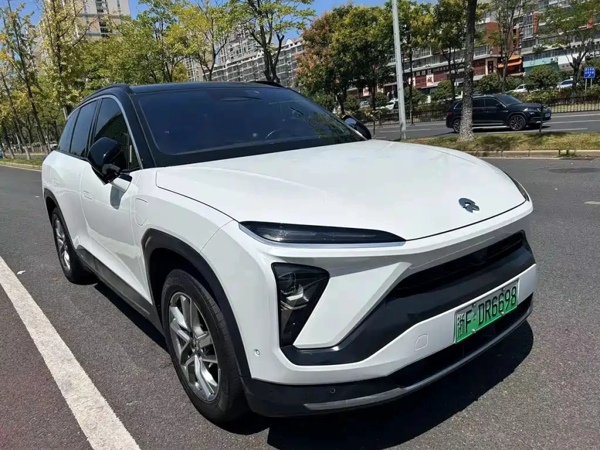 NIO ES6