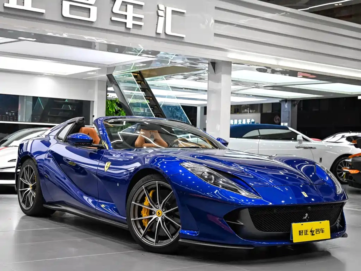 FERRARI 812  2020