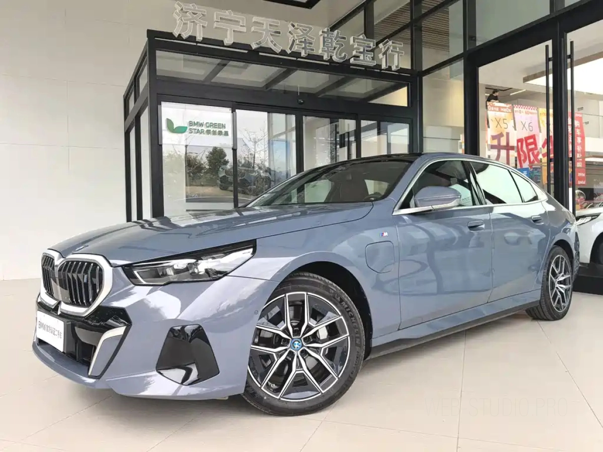 BMW I5  2024