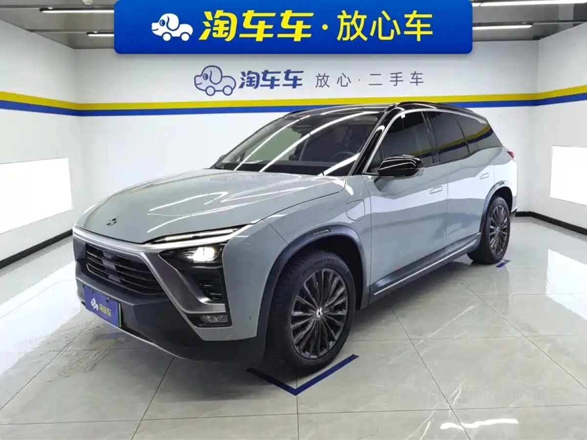 NIO ES8  2018