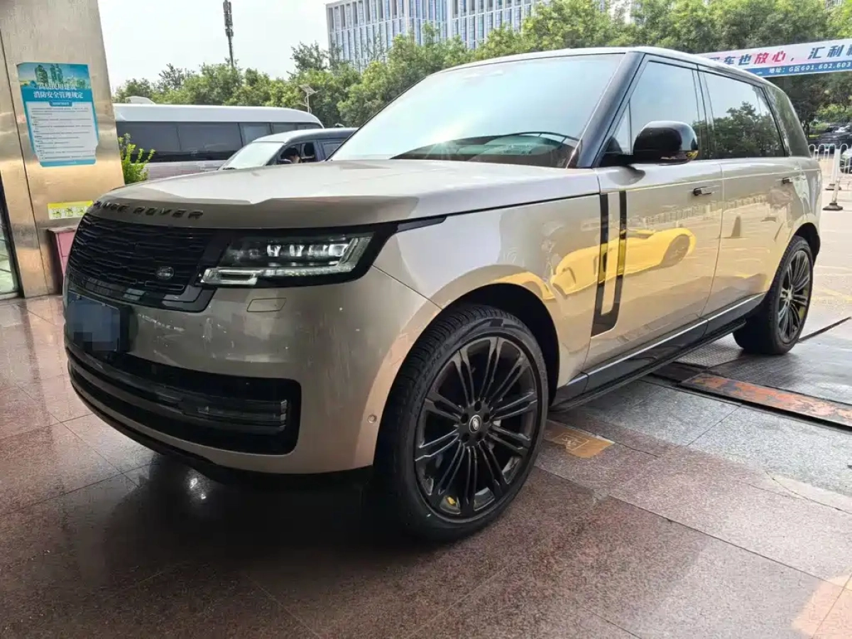 LAND ROVER RANGE ROVER  2024