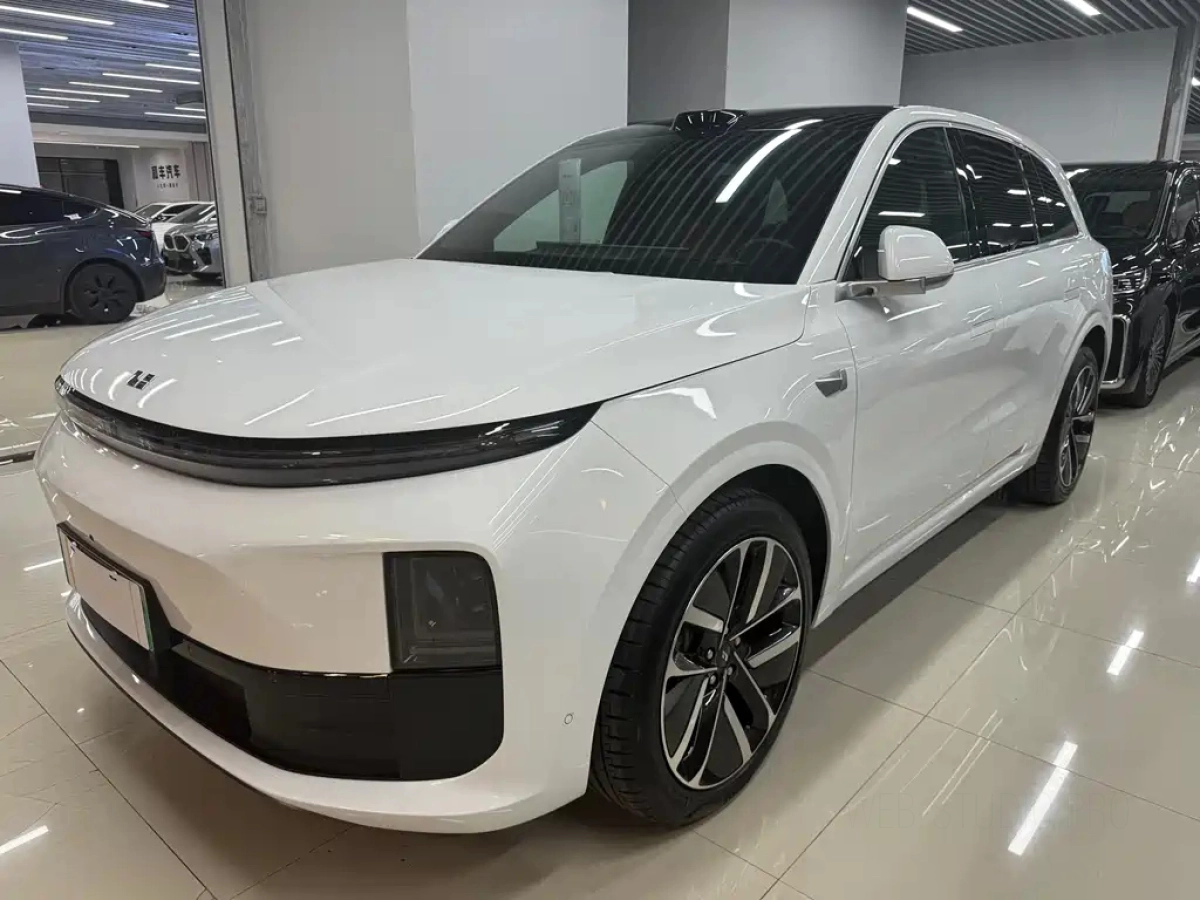 LI AUTO L6