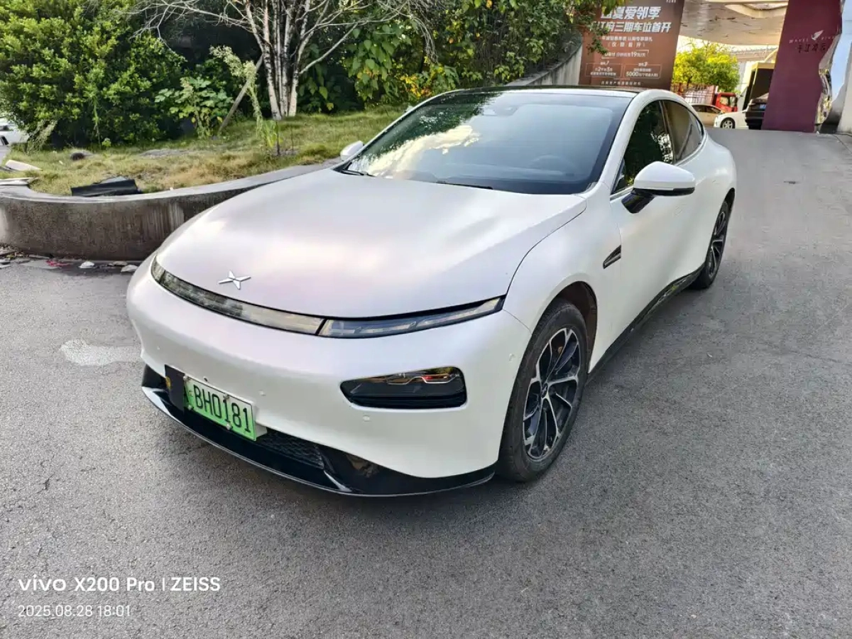 XPENG MOTORS P7  2020