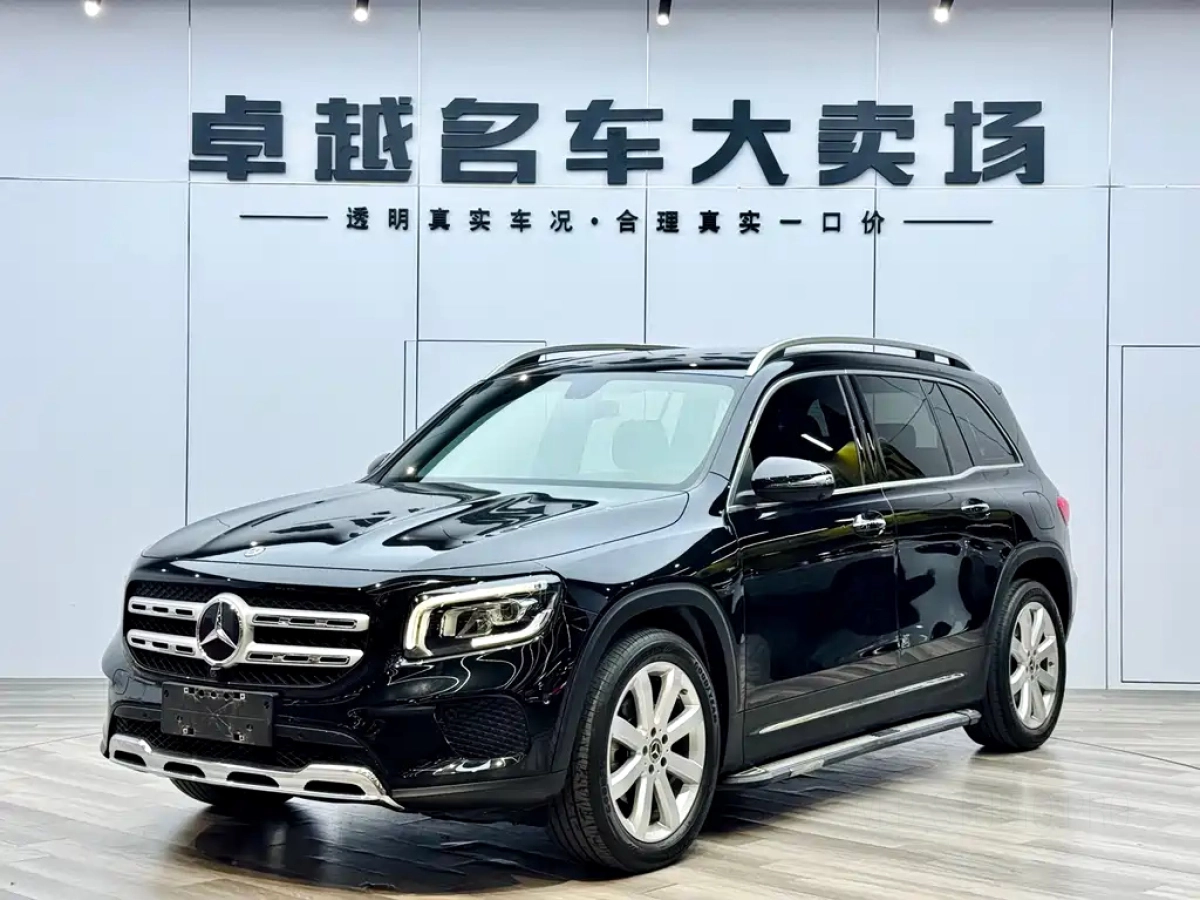 MERCEDES BENZ GLB  2020