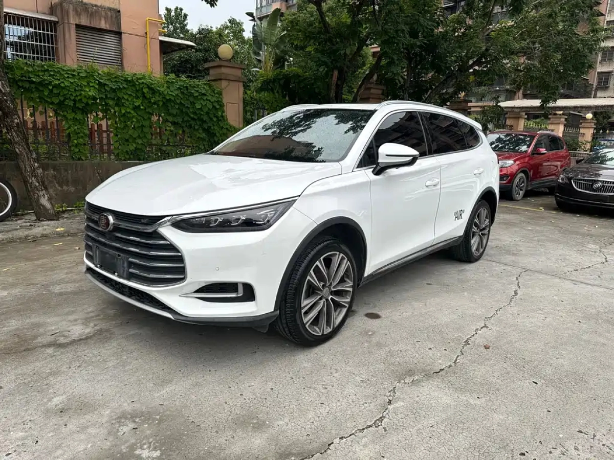 BYD TANG  2018