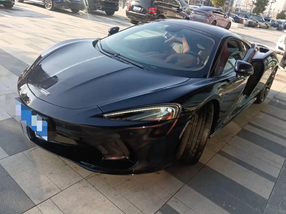 MCLAREN GT  2019