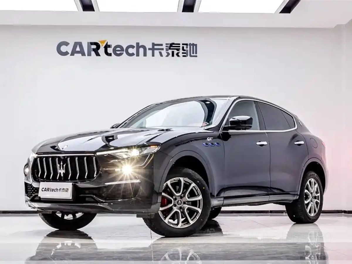 MASERATI LEVANTE  2022