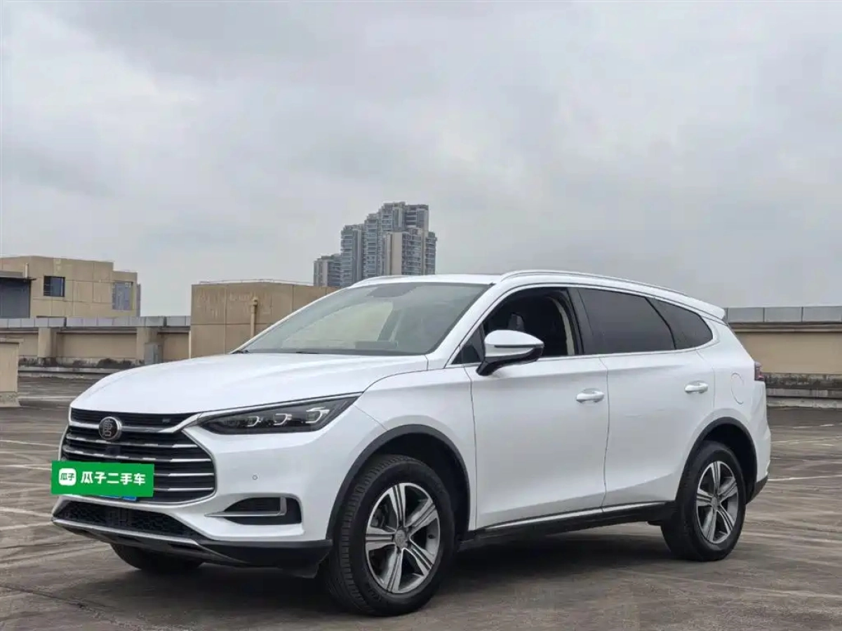 BYD TANG  2019