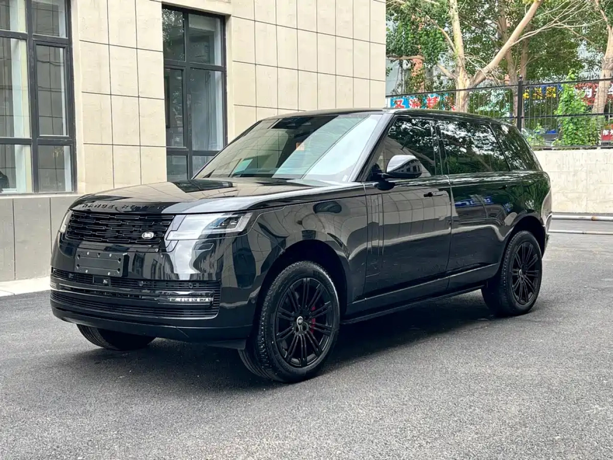 LAND ROVER RANGE ROVER  2024