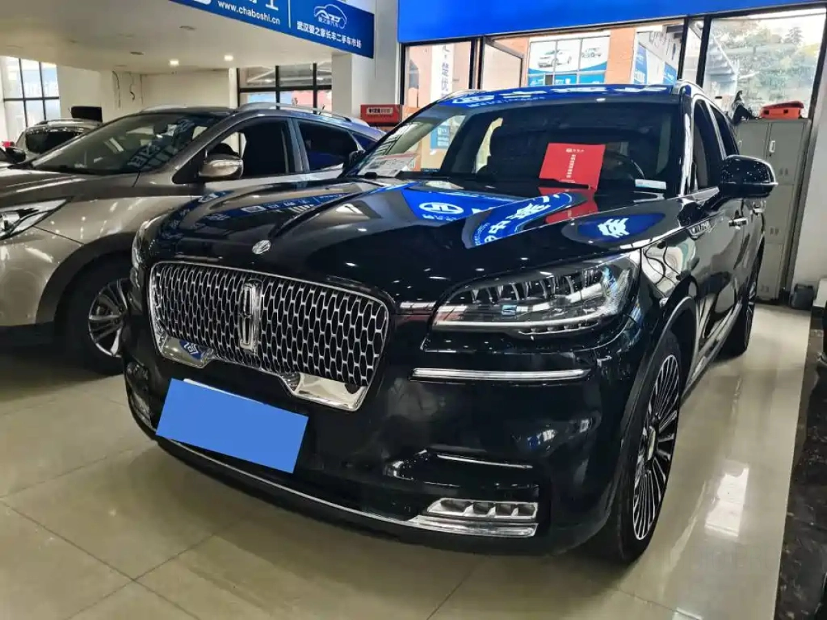 LINCOLN AVIATOR  2020