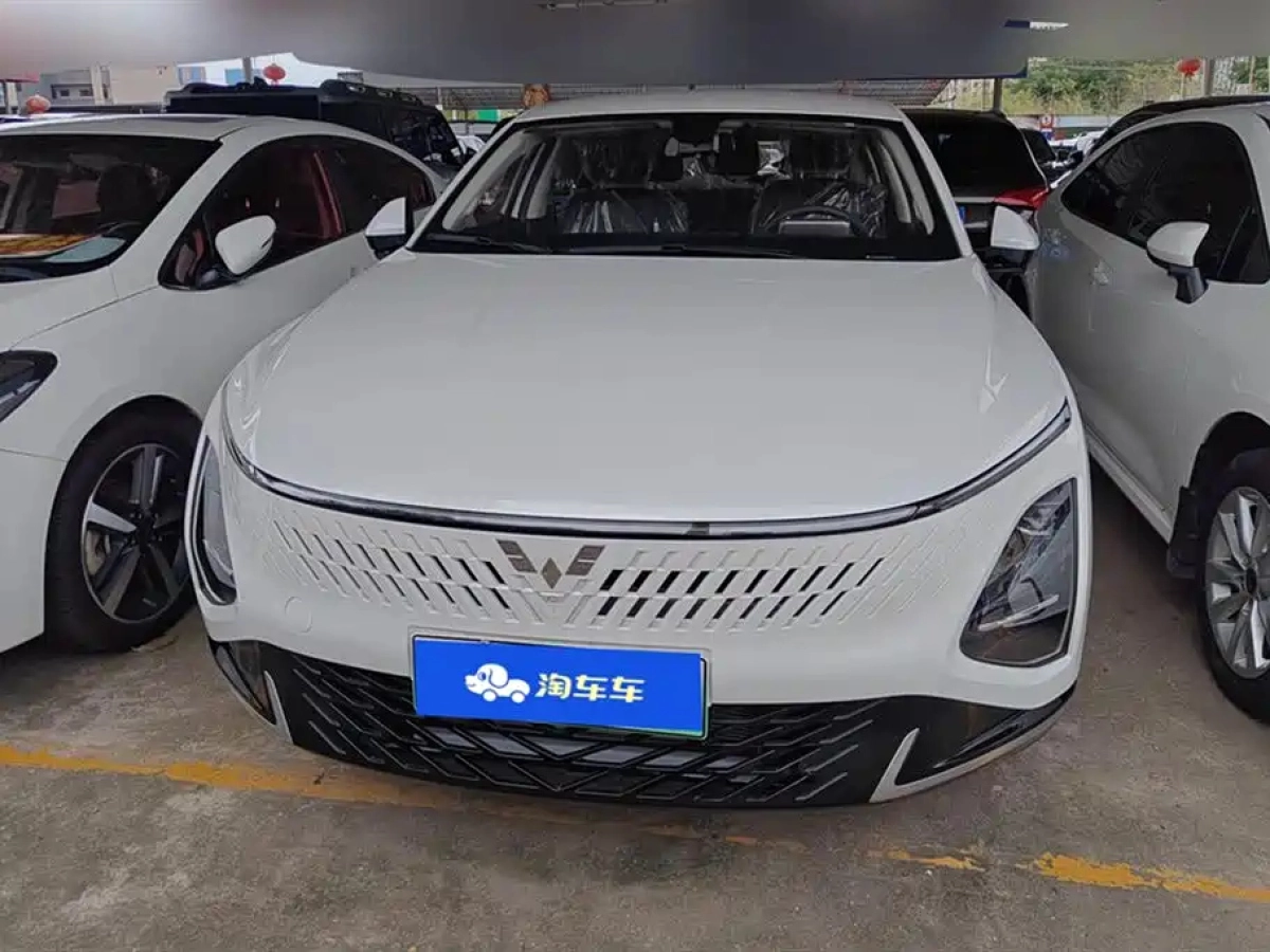 SGMW WULING STARLIGHT