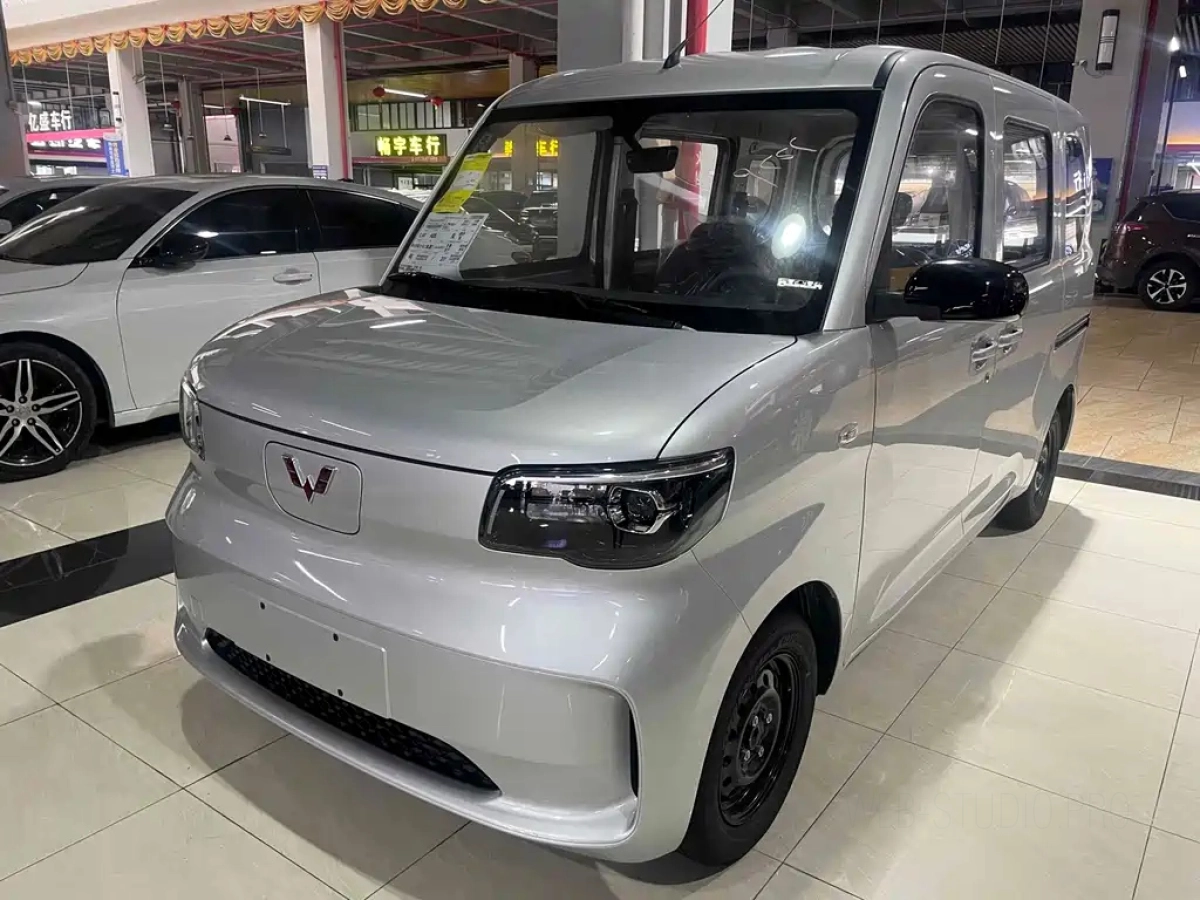 SGMW WULING LIGHT NEW ENERGY  2025