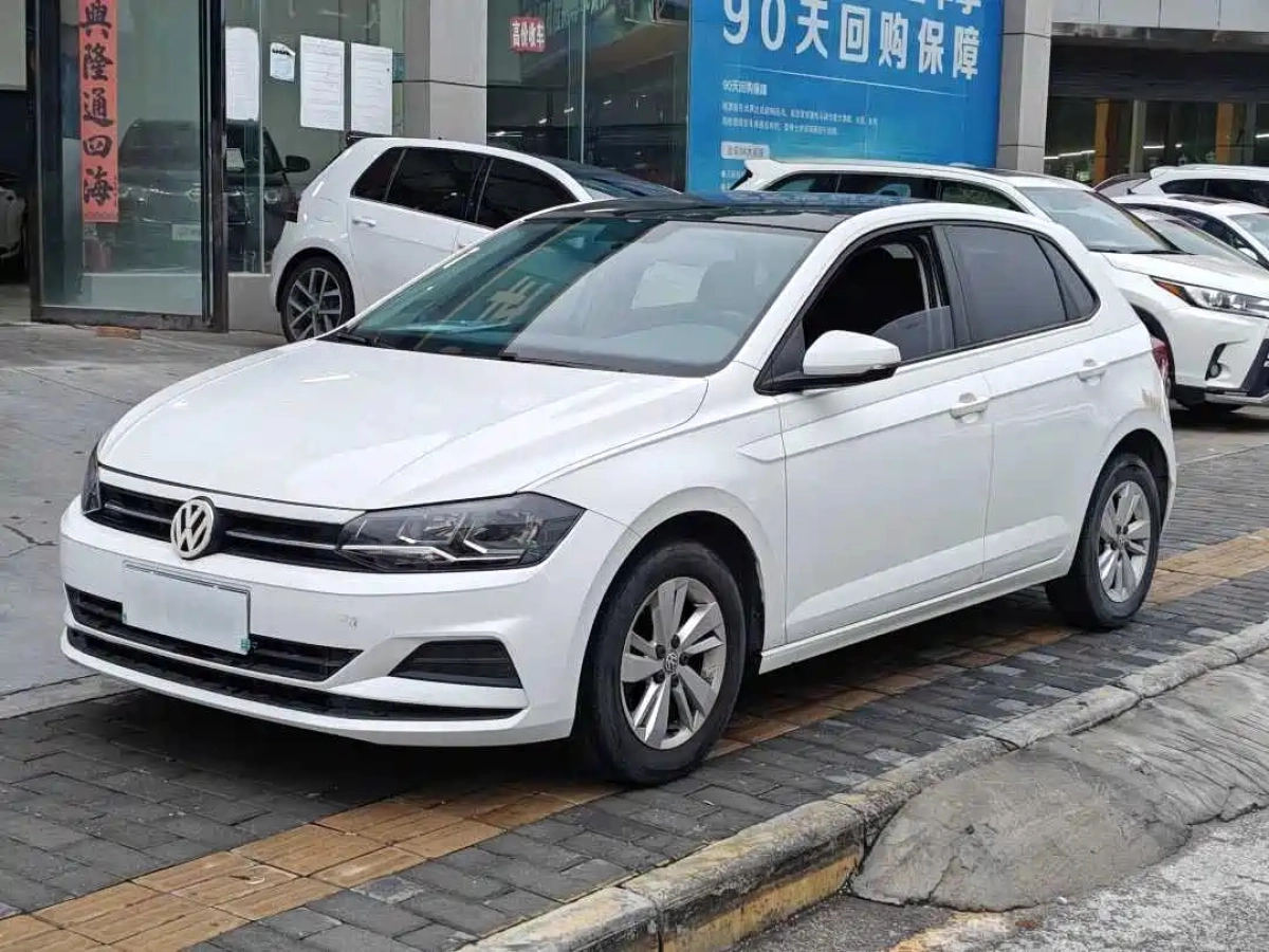 VOLKSWAGEN POLO  2019