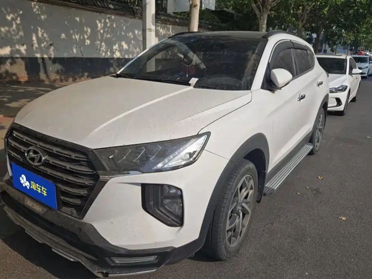 HYUNDAI TUCSON  2020