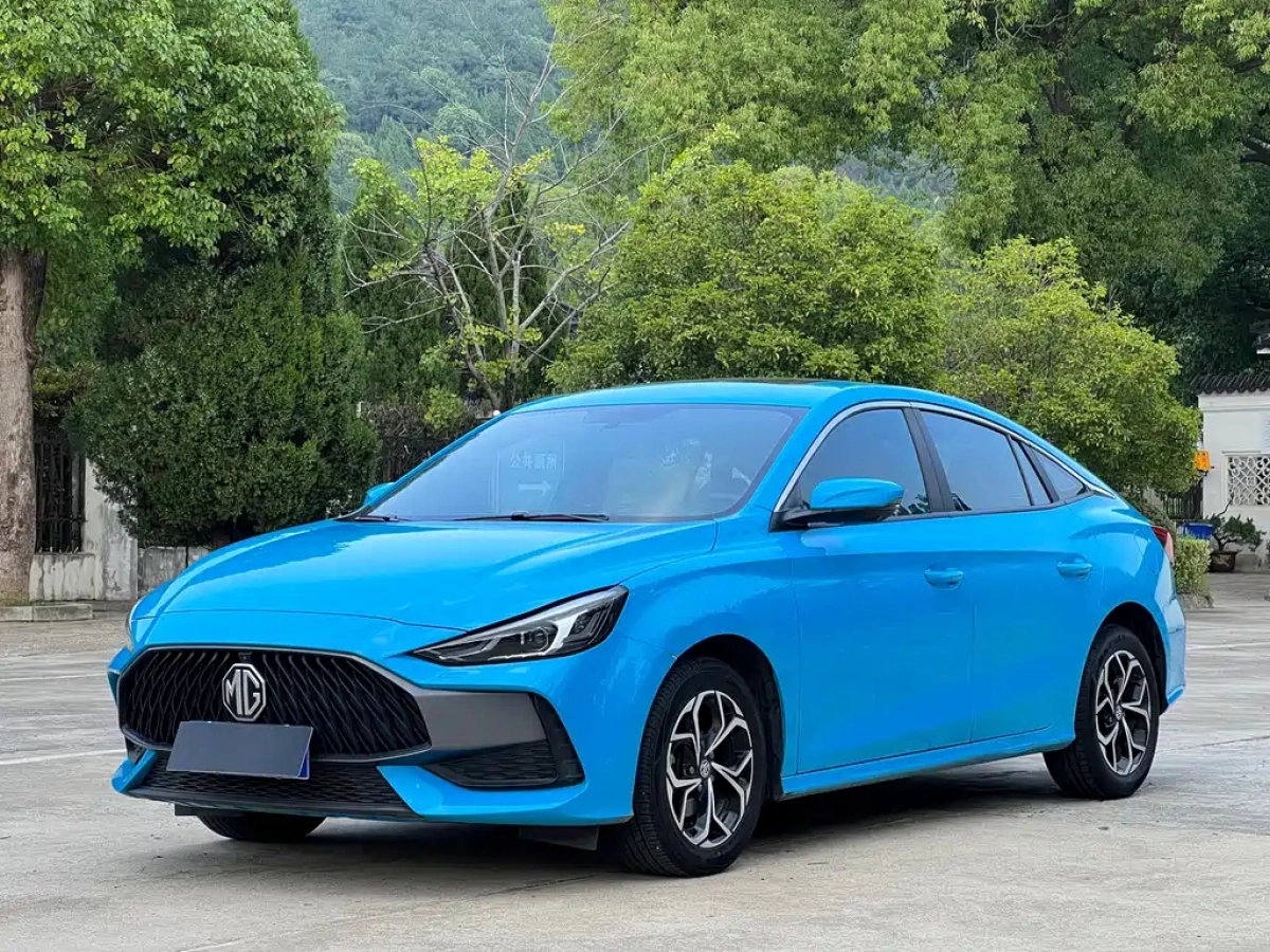 MG MG5  2022