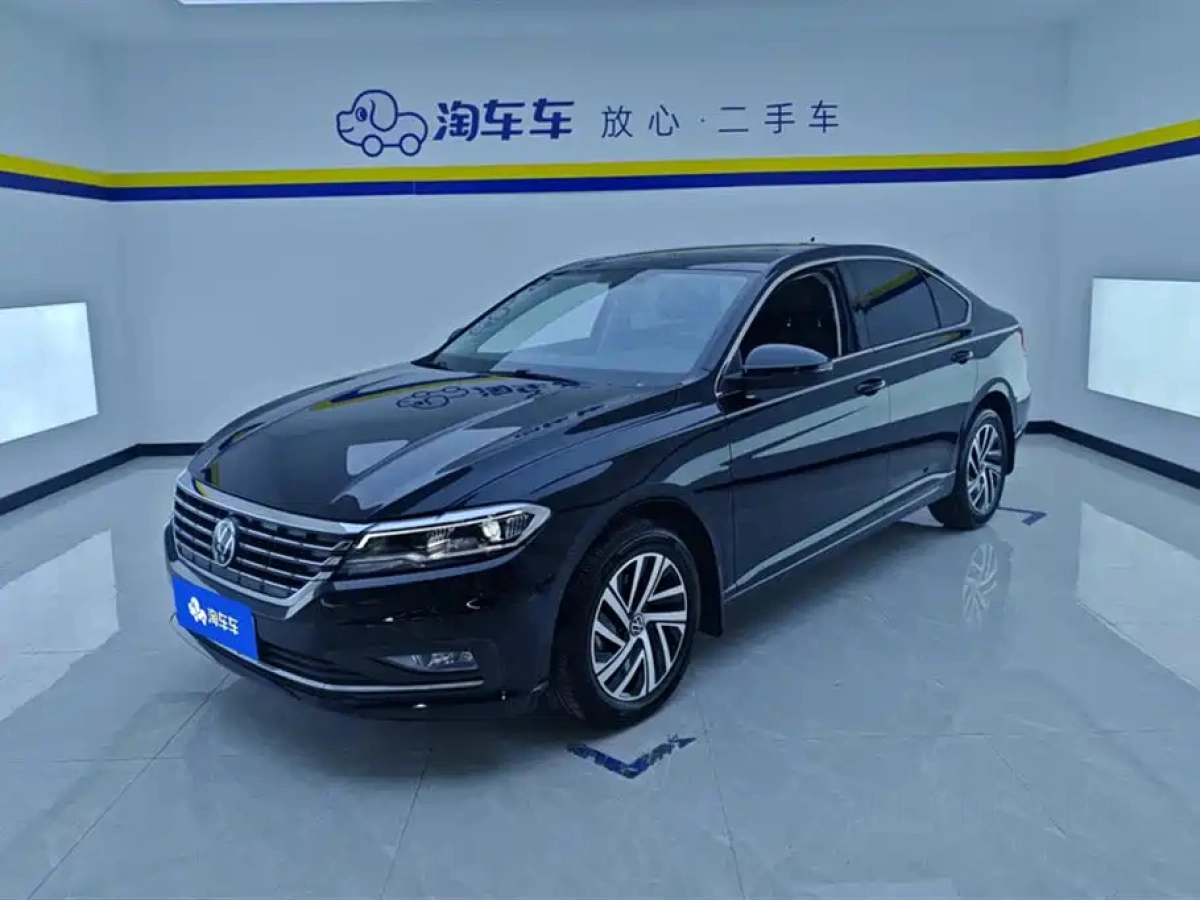 VOLKSWAGEN LAVIDA  2022