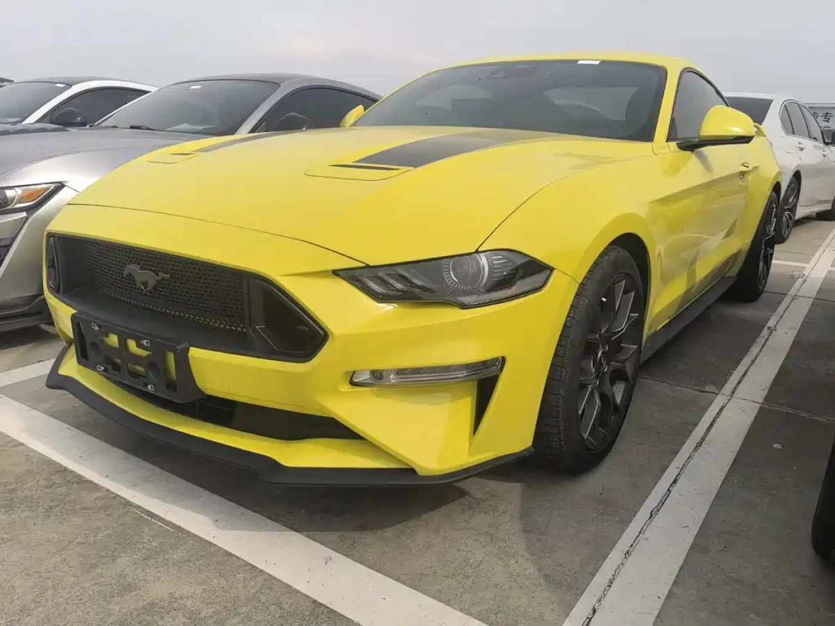 FORD MUSTANG  2021