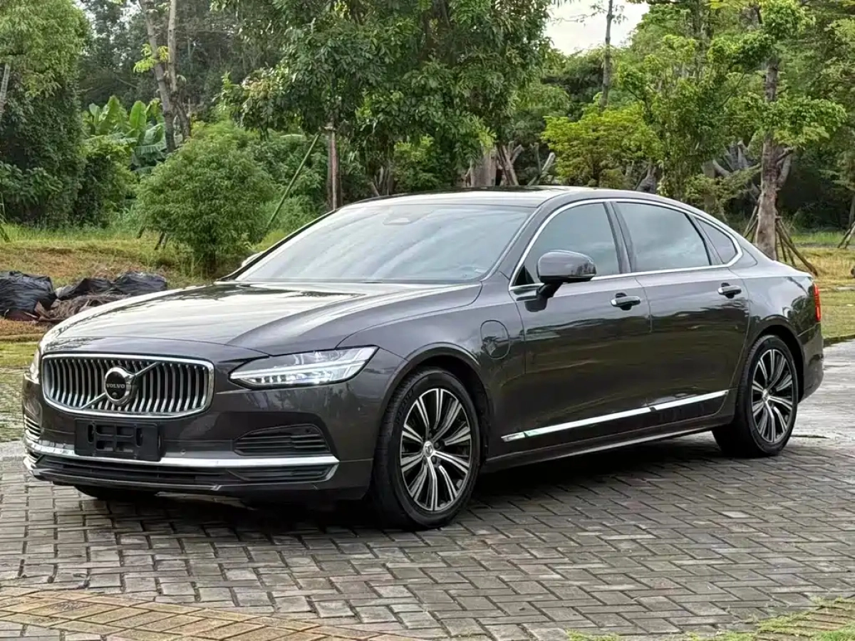 VOLVO S90  2022