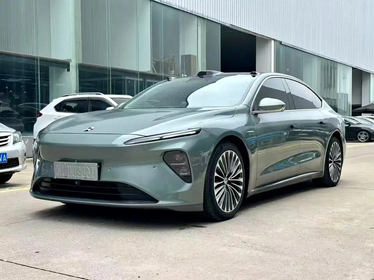NIO ET7  2022