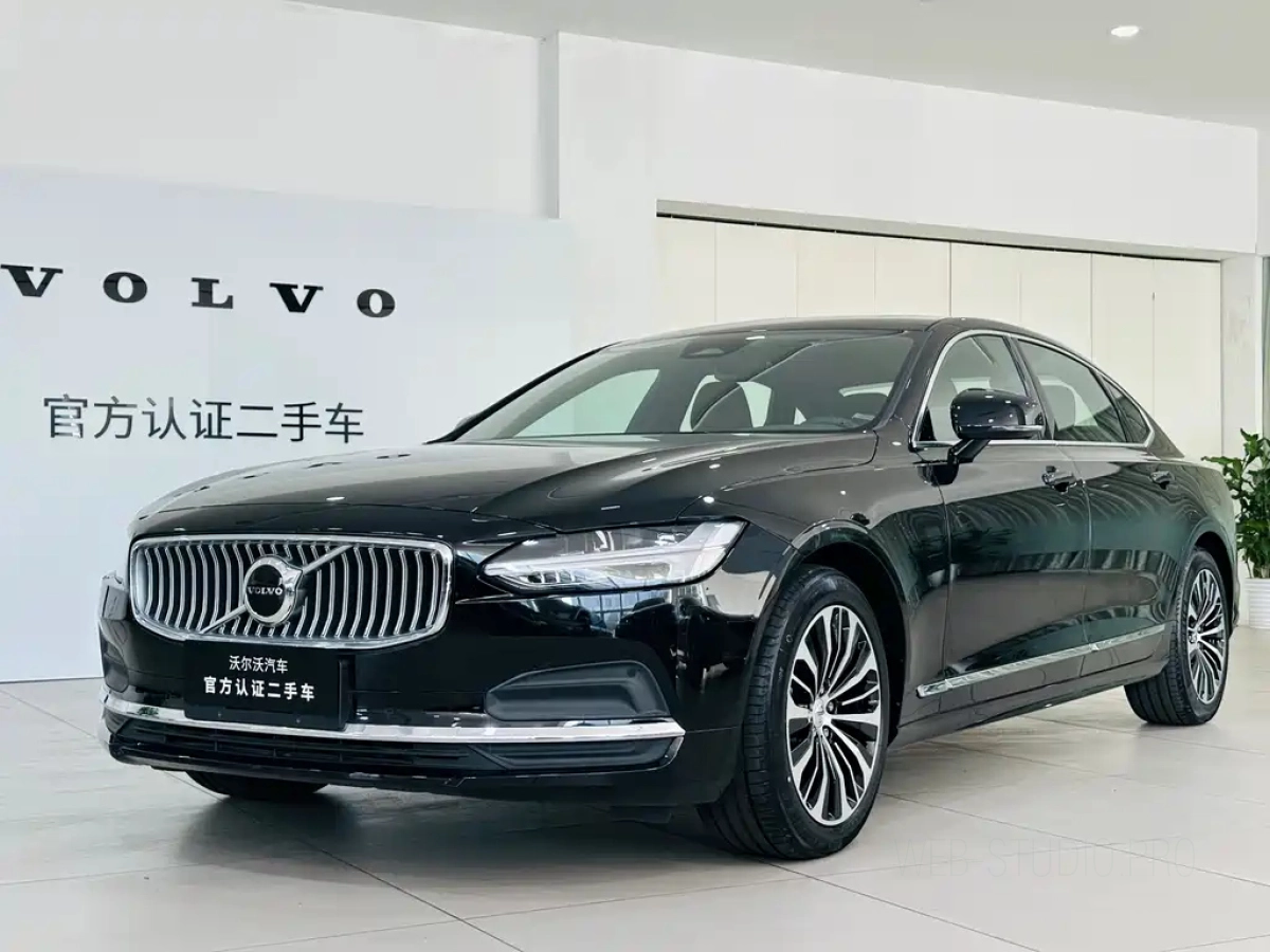 VOLVO S90  2025