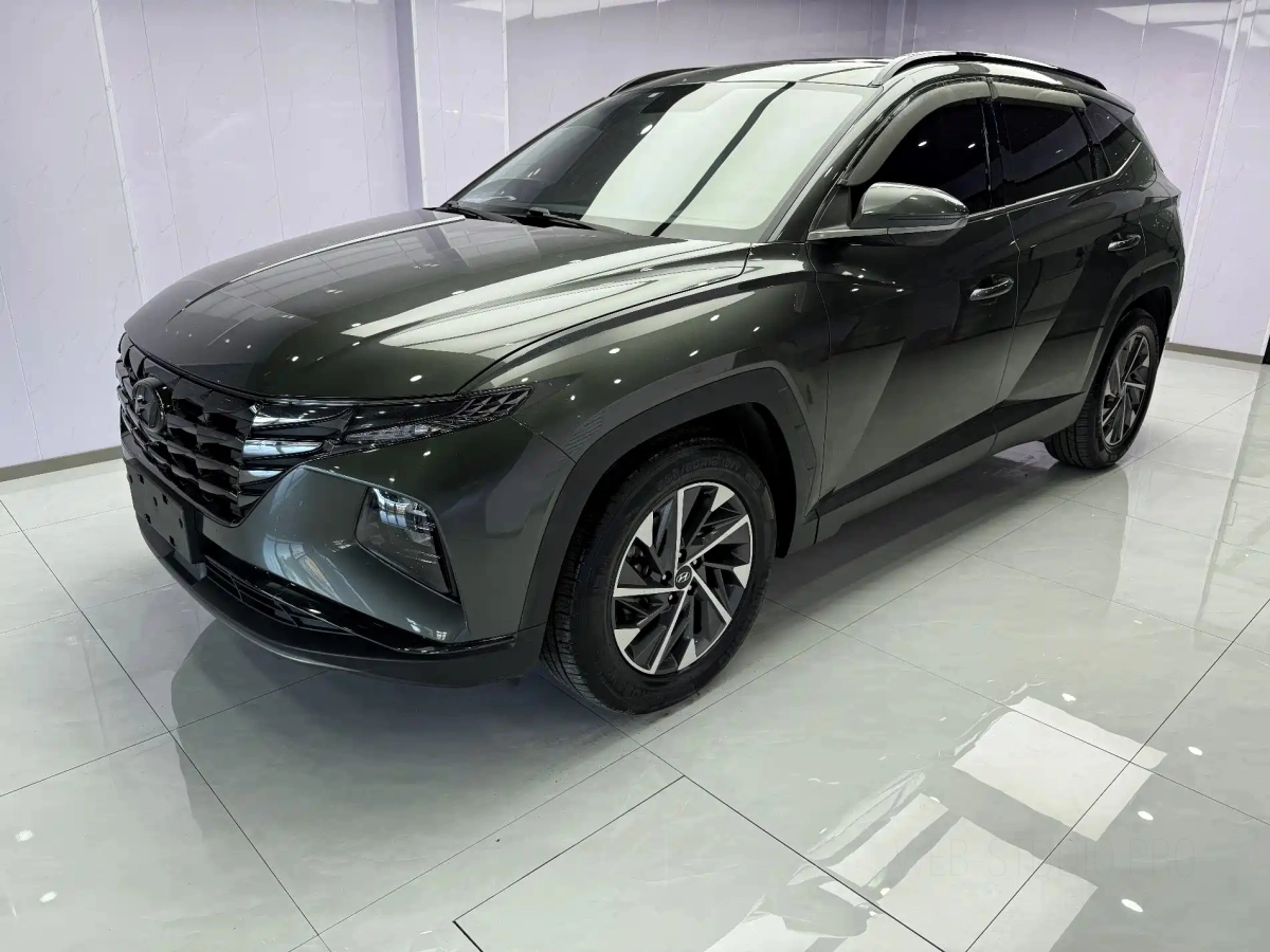 HYUNDAI TUCSON  2021