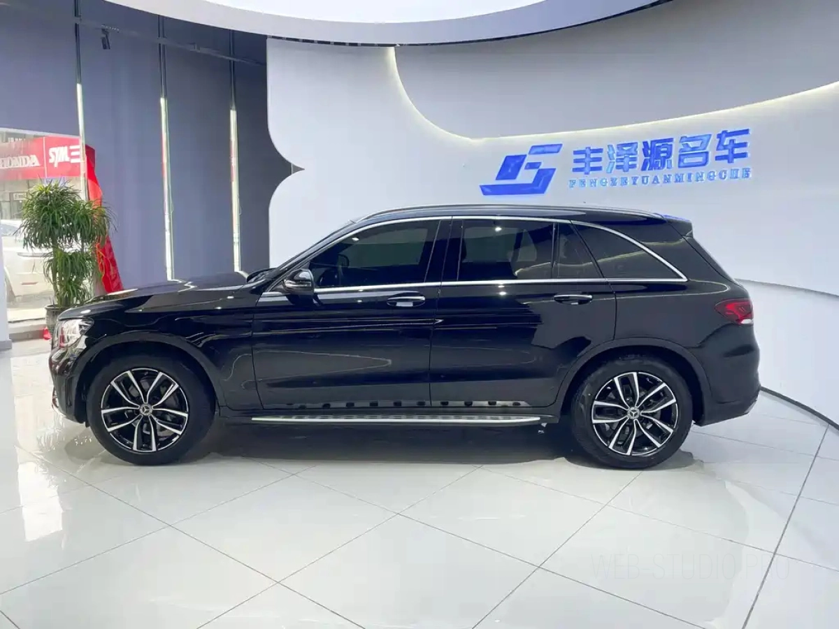 MERCEDES BENZ GLC