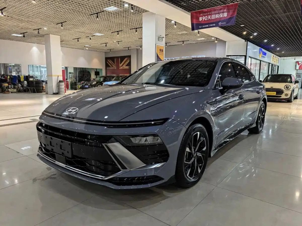 HYUNDAI SONATA  2024